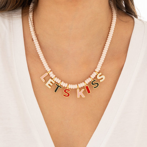 Collar Letras Lets Kiss By Jose y Cami