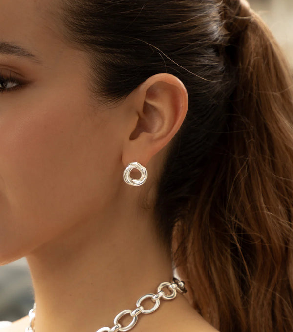 Aretes Lazo Entorche Silver by Issa Vásquez