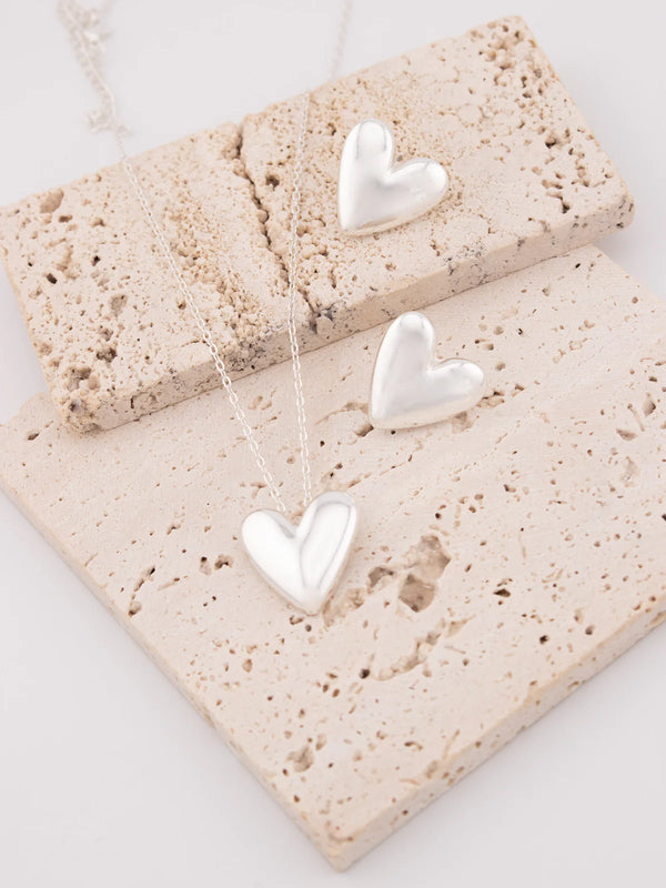 Set Collar + Aretes Corazón Silver