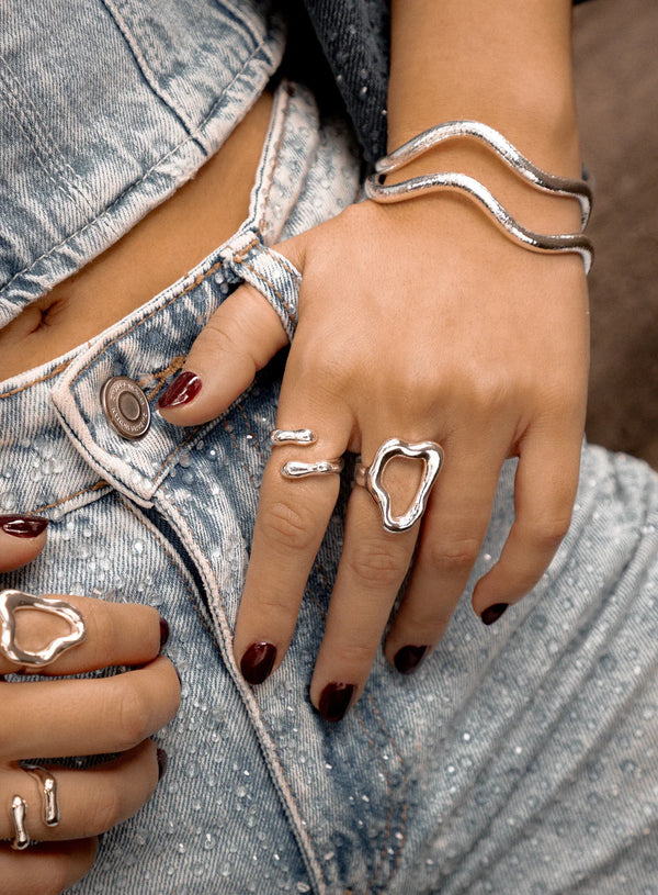 Set x2 Anillos Silueta Amorfa Silver by Issa Vásquez