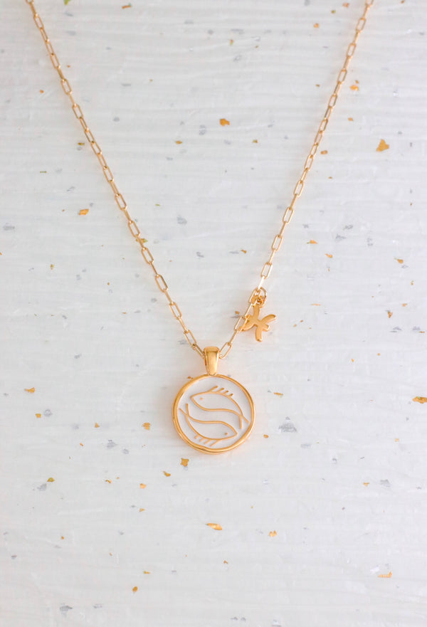 Cadena Piscis blanco hueso